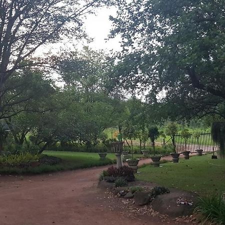 A Farm Stay - Casablanca'S Private Cottage,No Loadshedding! Хейзивю Екстериор снимка