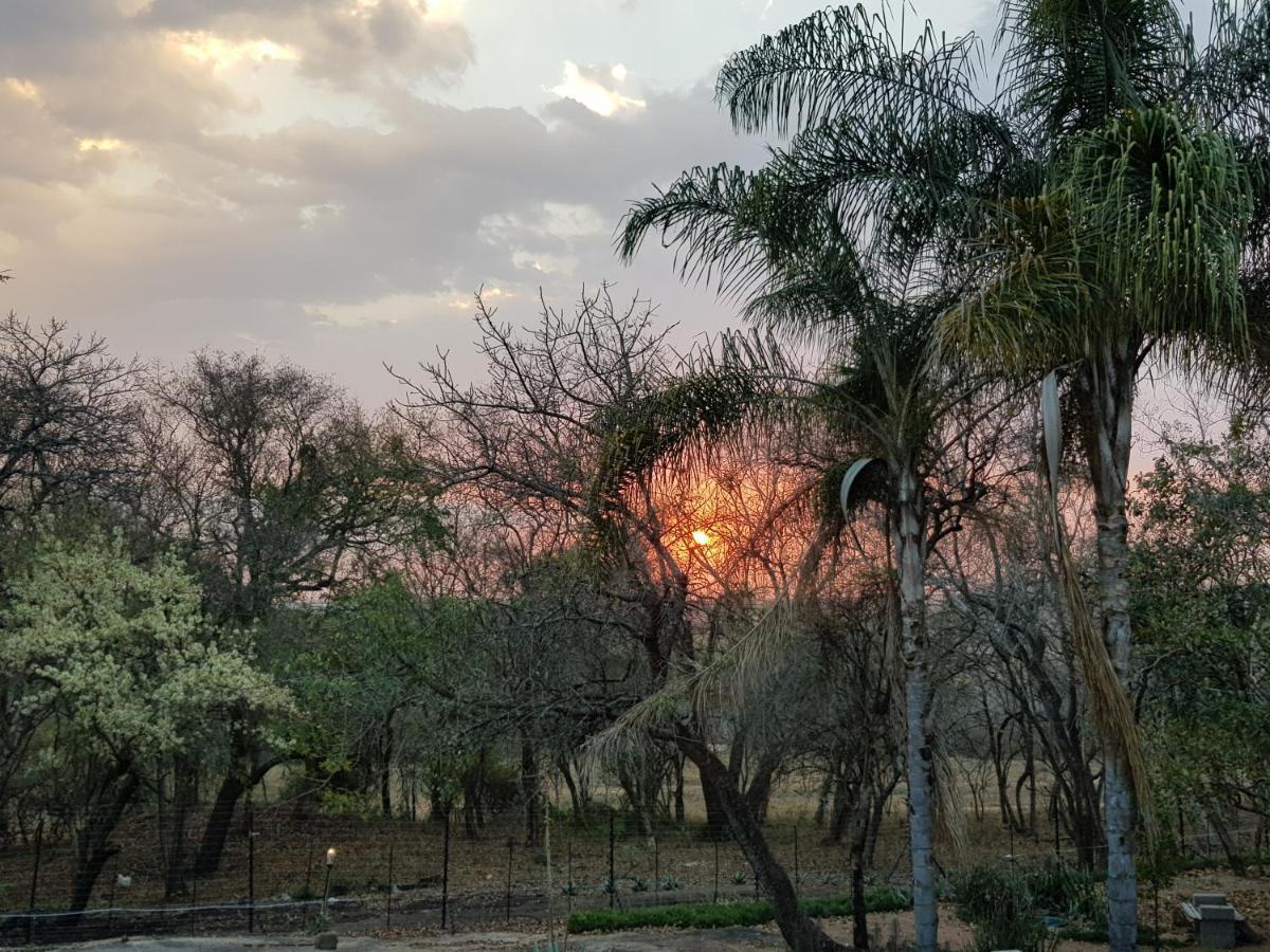 A Farm Stay - Casablanca'S Private Cottage,No Loadshedding! Хейзивю Екстериор снимка
